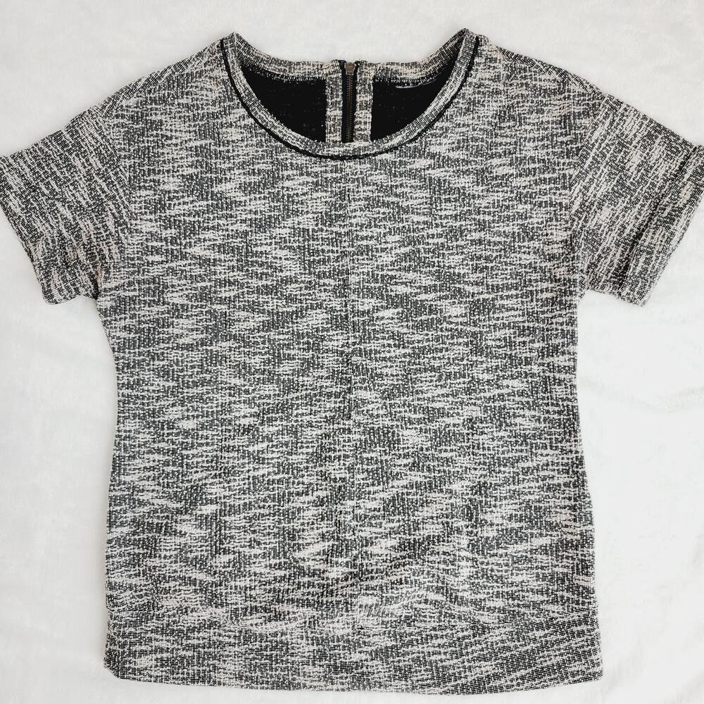 Maternity textured Knit Short Sleeve Top Black White Zip Back Casual Chic Size M